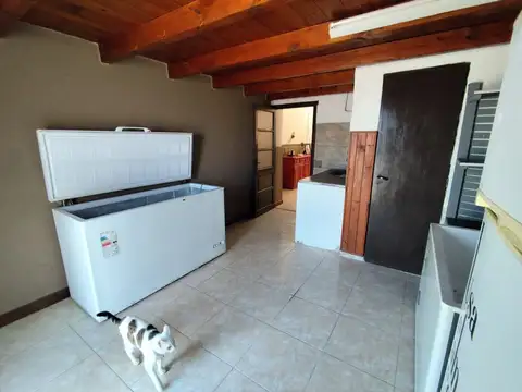 Casa 5 ambientes con 2 baños