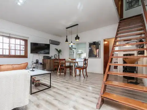 DUPLEX VALENTIN ALSINA - EXCELENTE UBICACION