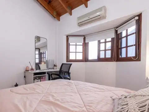 Depto Tipo Casa en Venta en Valentin Alsina, USD 159.000