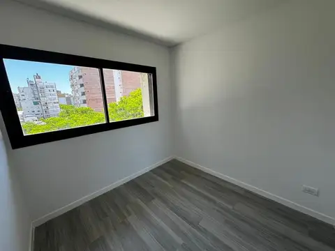 Juan Manuel De Rosas 1437 , Piso 6