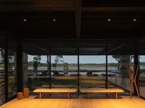 Terreno en Venta en Montoya, USD 480.000