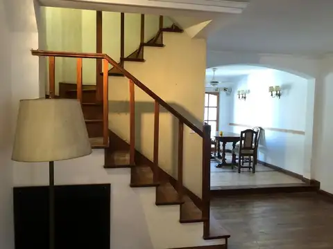 Casa en Alquiler de 3 dormitorios