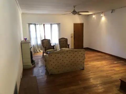 Casa 4 ambientes con 4 baños