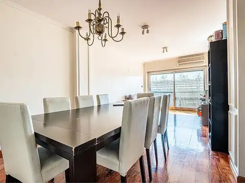 Departamento 3 ambientes Luminoso al frente suite con vestidor Apto profesional en Retiro