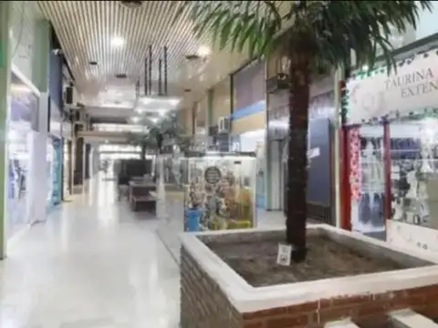 Local en Venta en Flores, USD 23.000