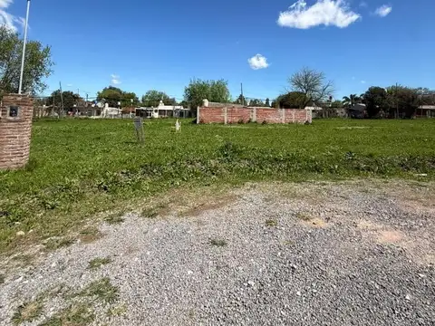 Oportunidad Terreno Barrio Las Lomadas