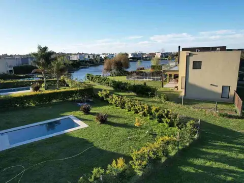 Terreno en Venta de 853,0 m2