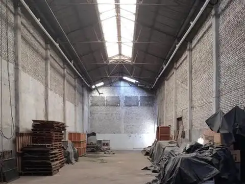 Depósito en Venta en Avellaneda