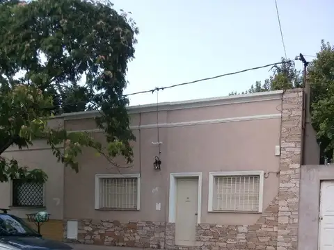 Casa de dos dormitorios  sin expensas