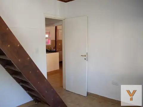 Casa 4 ambientes con 1 baño