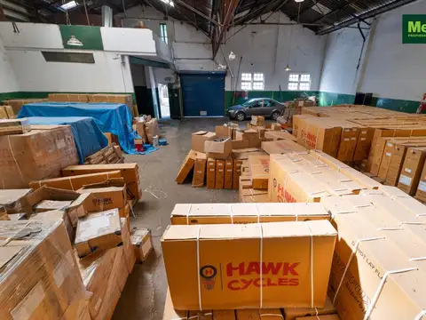 Gran galpón| Excelente conectividad| Alquiler, Villa Urquiza