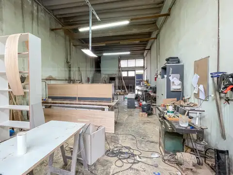 Triunvirato al 3700 esquina Rafael Obligado