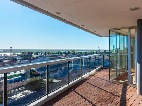 Av. del Valle y Ov. Lagos