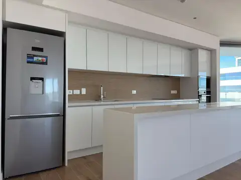 Departamento en Venta en Playa Brava, USD 900.000