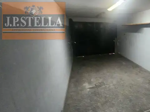 Chalet 4 amb. 285 m² s/ lote 358 m² - Garage - Quincho - Playroom - Pileta - Ramos Mejia
