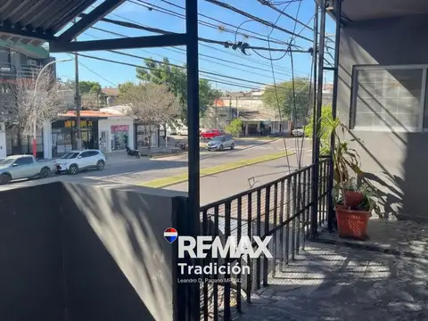 Depto Tipo Casa en Venta 28 años
