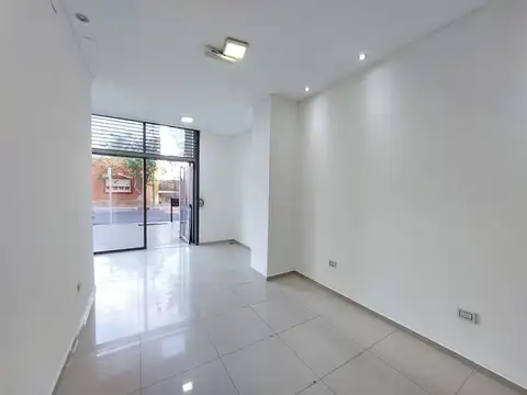 Local en Alquiler en Maipú, $ 800.000