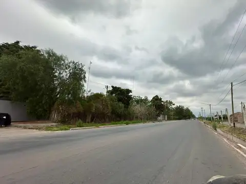 Casa 2 ambientes con 3 baños