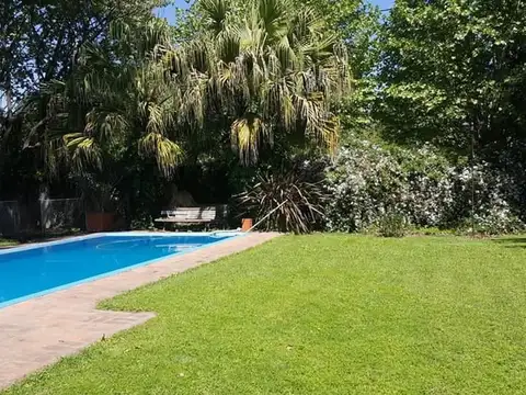 San Salvador 1000