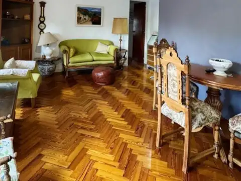 Departamento en Alquiler con 1 cocheras