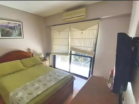 Depto Tipo Casa 4 ambientes con 4 baños
