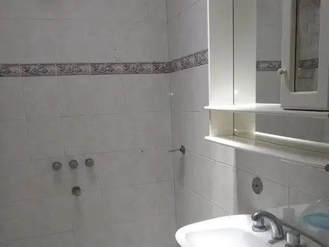 Depto Tipo Casa en Alquiler de 1 dormitorio