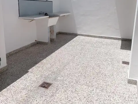 Depto Tipo Casa en Alquiler al Norte