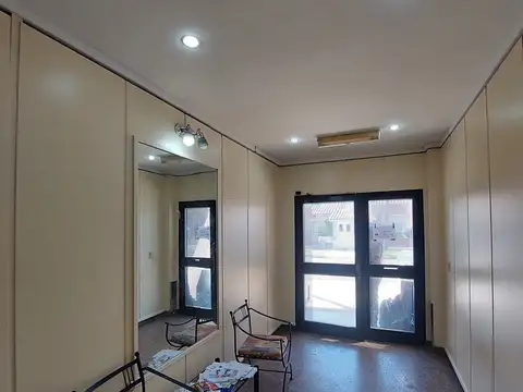 Departamento 2 Ambientes con Balcón al Frente – Excelente Ubicación en Lomas de Zamora