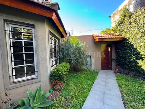 Depto Tipo Casa en Alquiler de 2 dormitorios