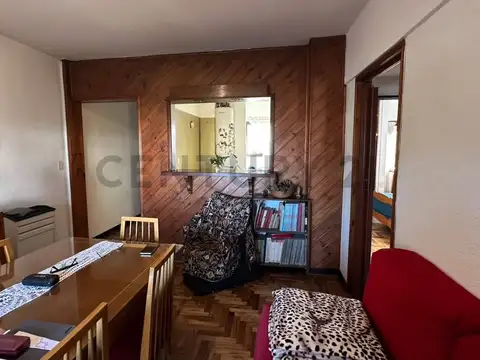 Pelayo 1100, Piso 2