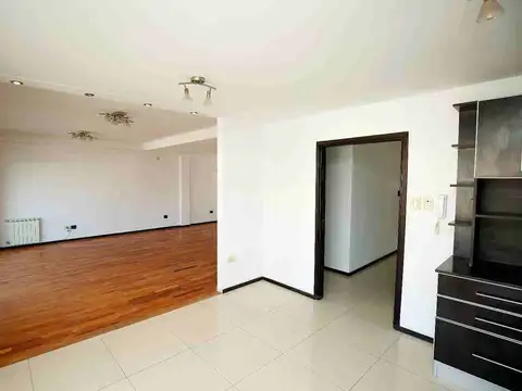 Departamento en Venta de 8 ambientes