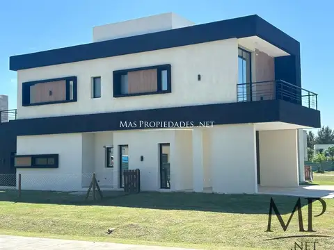 Casa en Venta al Noroeste