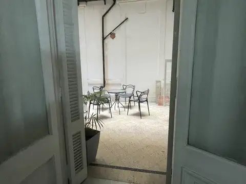 Departamento 7 ambientes con 2 baños