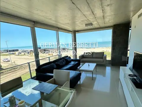 Av Del Mar 2200