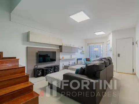 Casa 5 ambientes con 1 baño