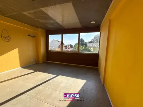 Oficina en Alquiler en San Justo, $ 450.000