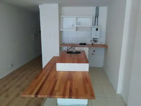 OPORTUNIDAD.  APTO CRÉDITO.  AMPLIO MONOAMBIENTE