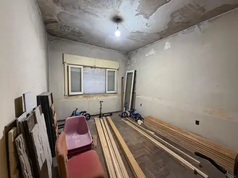 Casa 2 ambientes con 1 baño