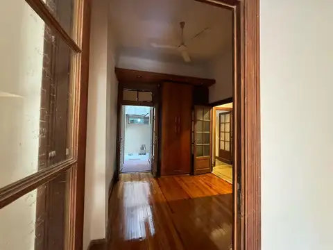 LOCAL COMERCIAL 2 PLTAS    DEPARTAMENTO - 122 m2 TOT