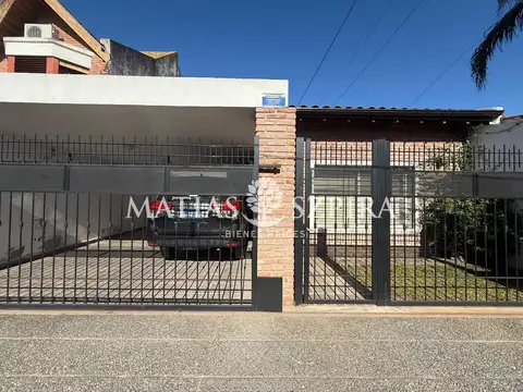 Casa 4 ambientes con 3 baños