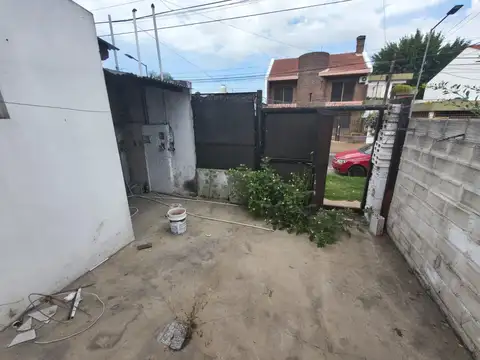 Casa en Venta en Jose Leon Suarez, USD 100.000