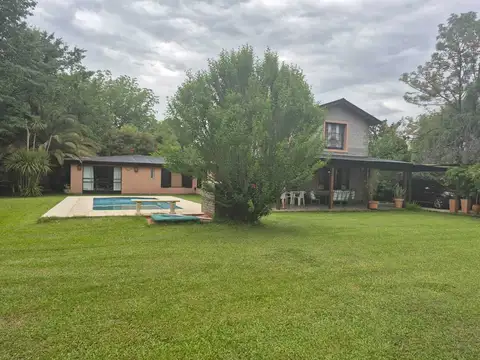 Casa 4 ambientes con 3 baños