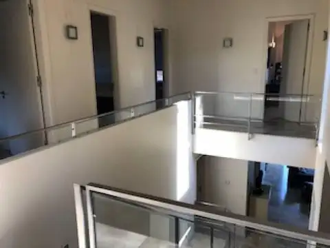 Casa en Alquiler de 6 dormitorios