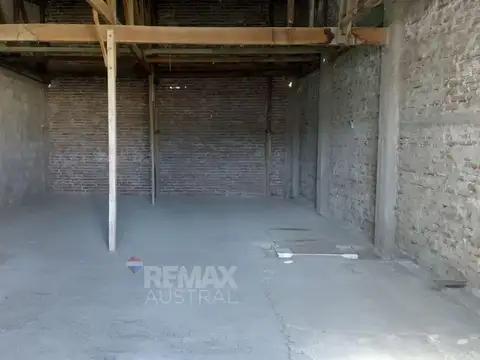 Salon en Zona Comercial