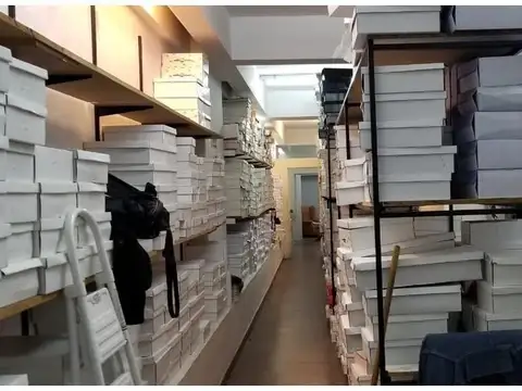 EXCELENTE LOCAL DE 240 MTS EN 2 PLANTAS DE  3X40 Y 3X40