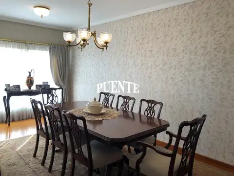 Departamento 5 ambientes con 2 baños