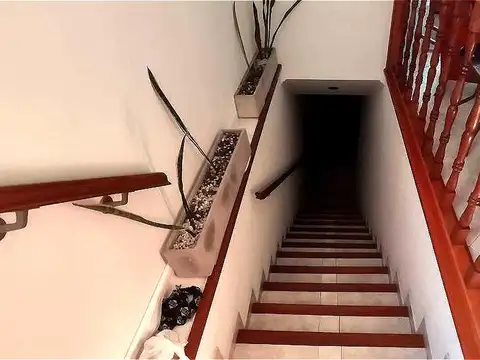 Depto Tipo Casa en Venta 17 años