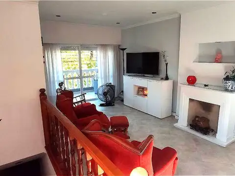 Venta, PH, 4 ambientes, Balcón, Patio, Terraza, Ramos Mejía.