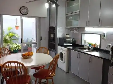 Venta, PH, 4 ambientes, Balcón, Patio, Terraza, Ramos Mejía.