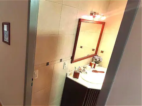 Depto Tipo Casa en Venta en Ramos Mejia Sur, USD 114.000